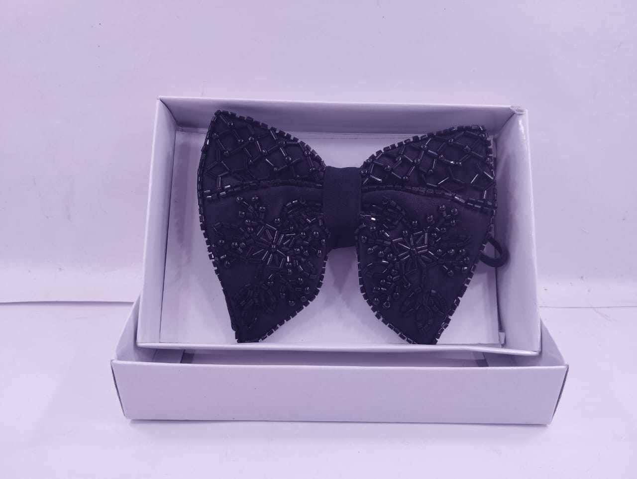 hand work bow tie black bass 005