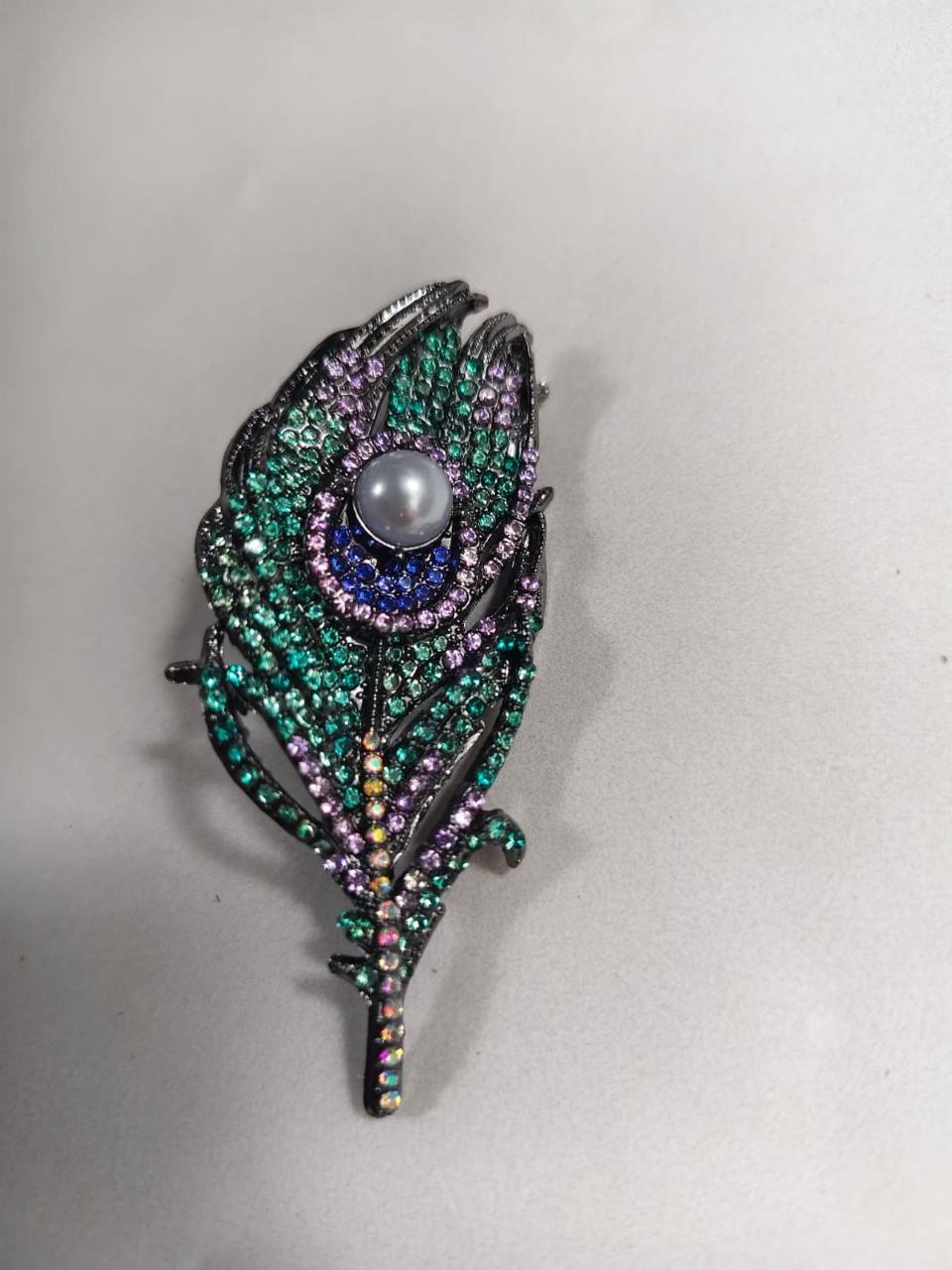 Imported premiun peacock feather brooch multi stone work